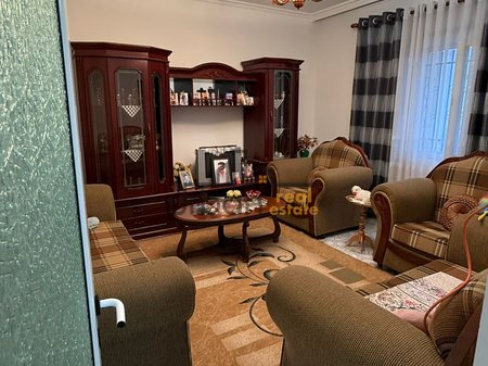 Shitje, Vilë 2 Katëshe, 3+1, Fresku, Tiranë - 240,000€ | 240 m²