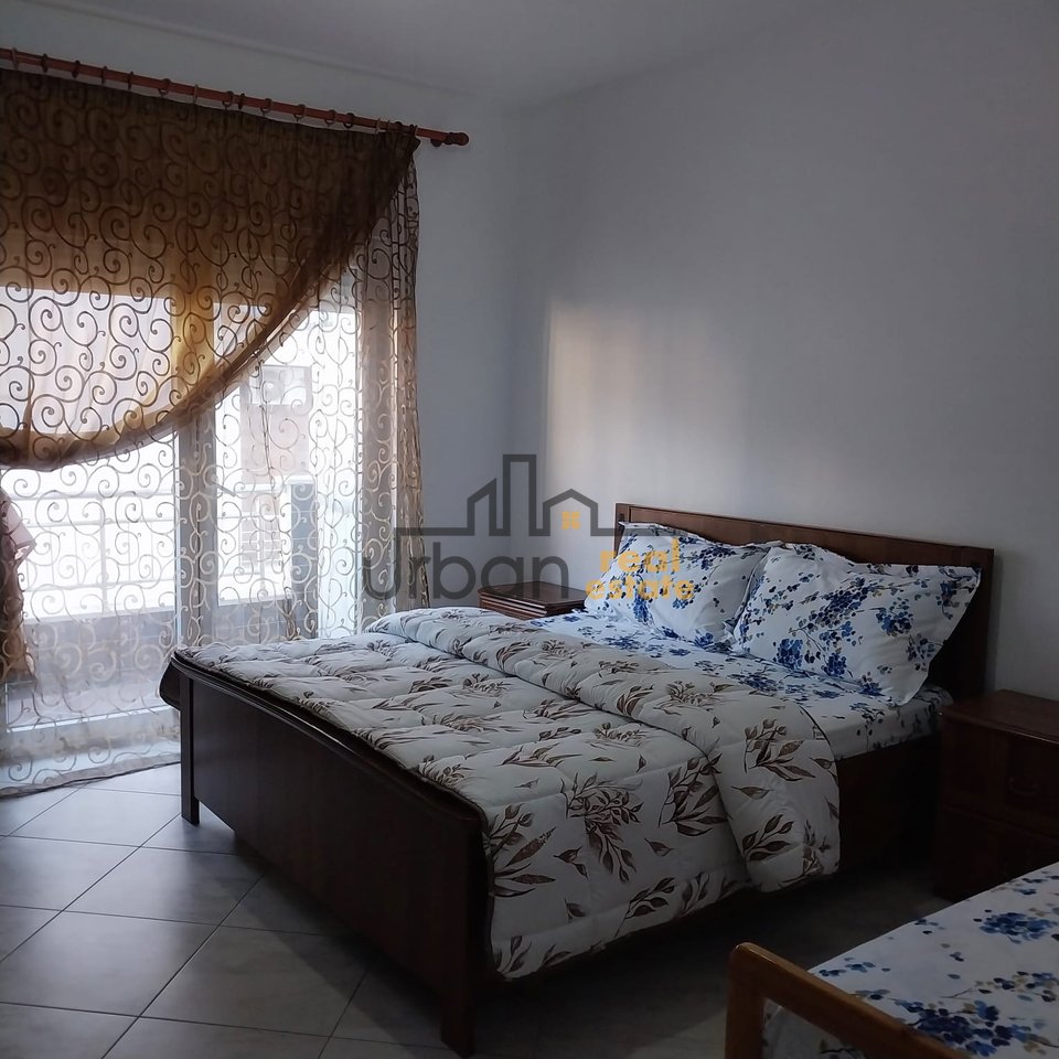 Qera, Apartament 2+1, Fresku, Tiranë - 400€ | 102 m²