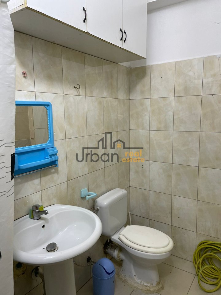 Qera, Apartament 1+1, Fresku, Tiranë - 30.000 Leke | 50 m²