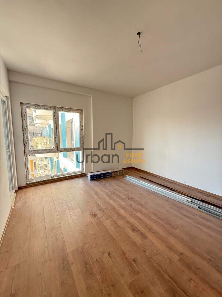 Qera, Apartament 1+1, Zogu i Zi, Tiranë – 600€ | 61 m²