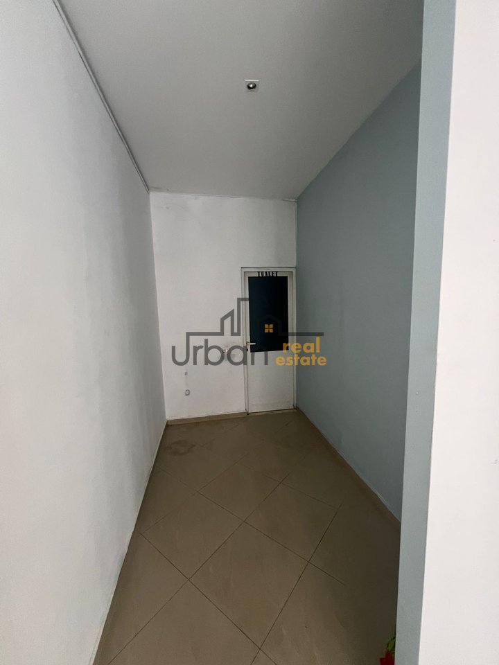 For Rent, Business Environment, Oxhaku, Tirana - 600€ | 80 m²