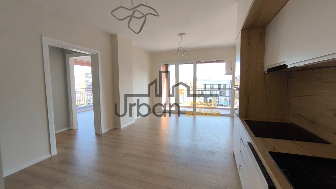 Affitto, Appartamento 2+1+2, Ex Campo di Aviazione, Tirana - 650€ | 100 m²