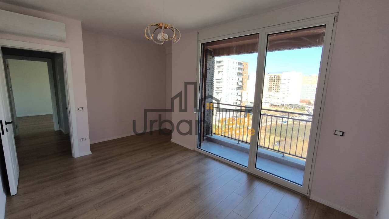 Affitto, Appartamento 2+1+2, Ex Campo di Aviazione, Tirana - 650€ | 100 m²