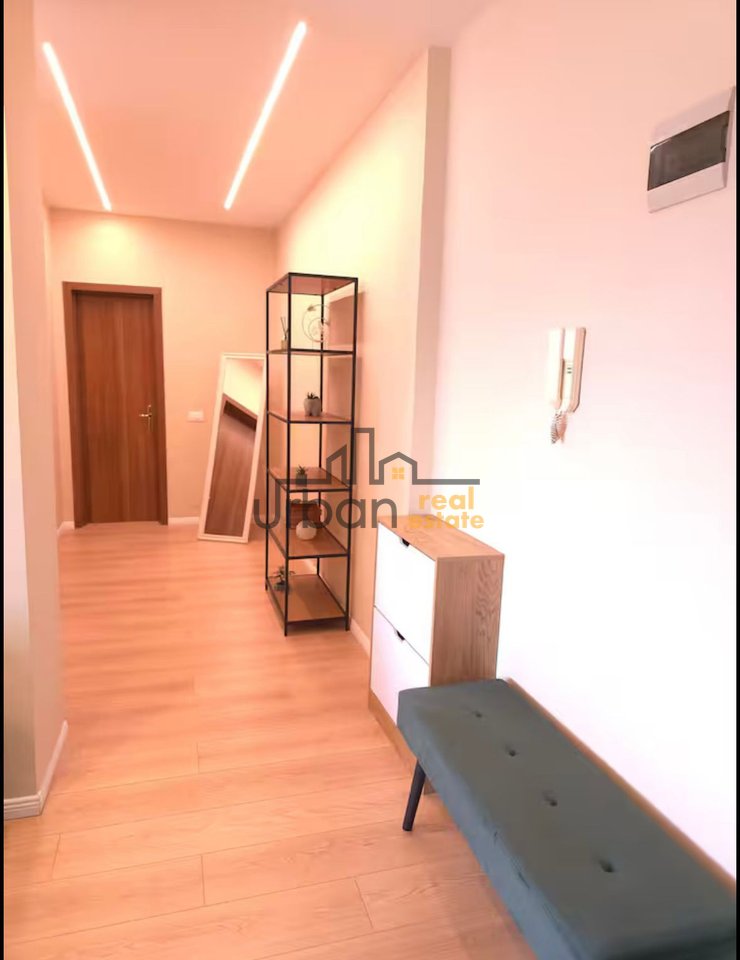 Qera, Apartament 2+1, Blloku përball SKY Tower, Tiranë - 1200€ | 145 m²