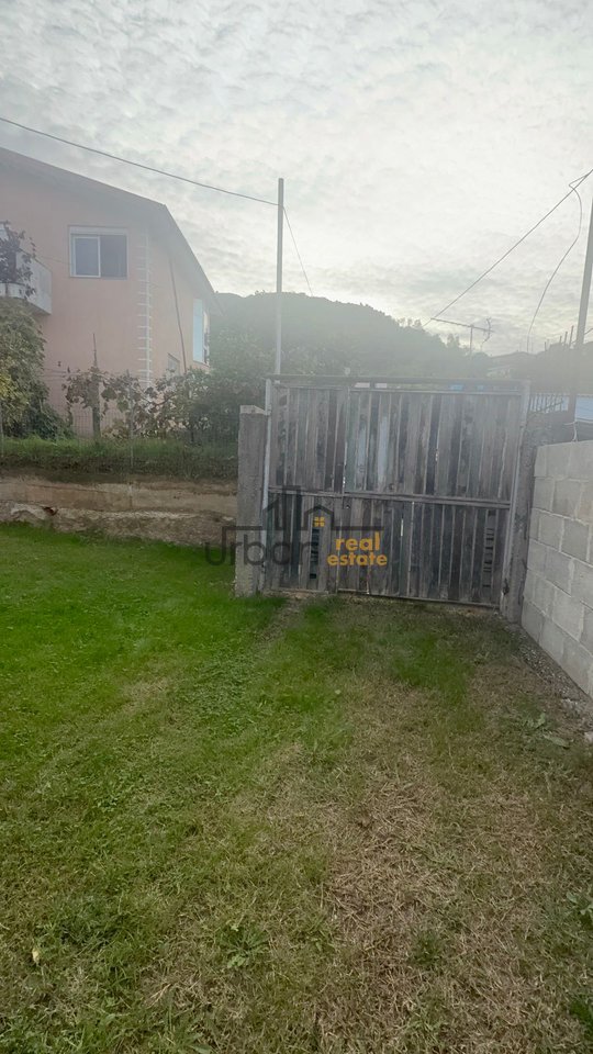 In Vendita, Casa Privata + Terreno, Selita, Tirana - €140.000 | 108 m²
