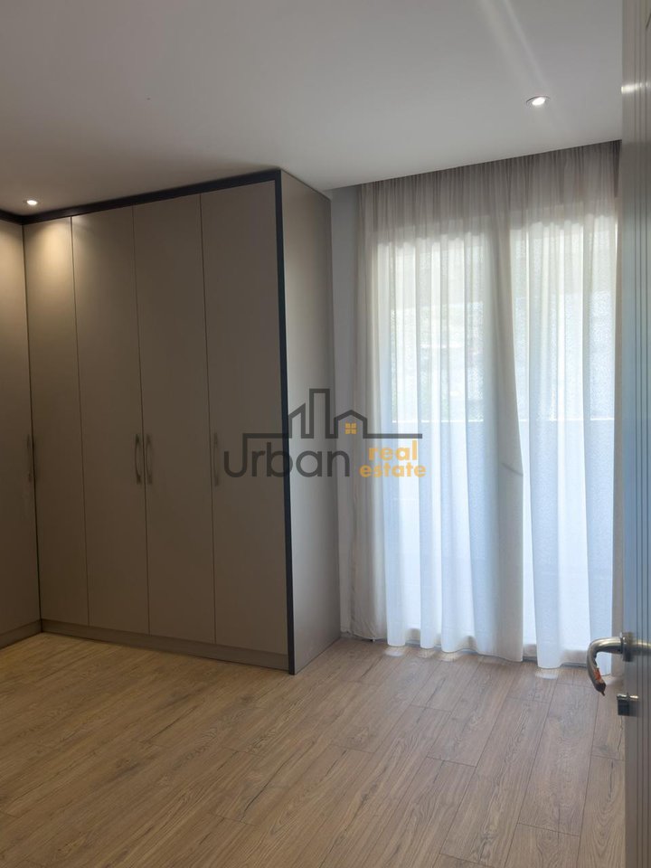 Shitet, Apartament 2+1, Fresku, Tiranë - 140000€ | 90 m²