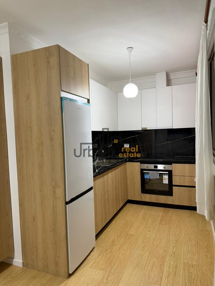 Qera, Apartament 1+1,  Astir, Tiranë - 450€ | 70 m²