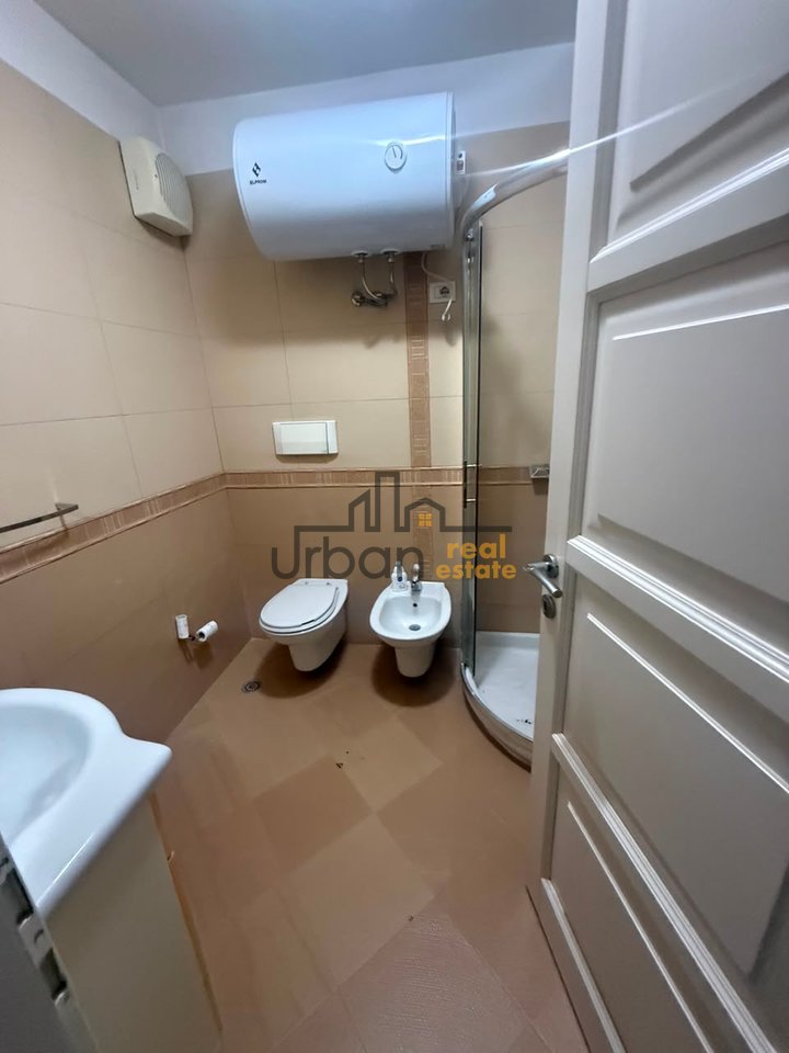 In vendita, Appartamento Duplex, Myslym Shyri, Tirana - 537.000€ | 215,5 m²