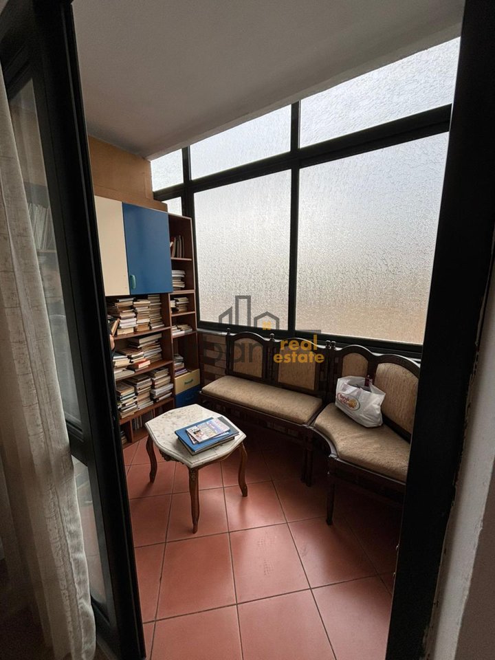 Rent, Apartment 3+1+2, 21 Dhjetori, Tirana - 110,000 Lek | 150 m²