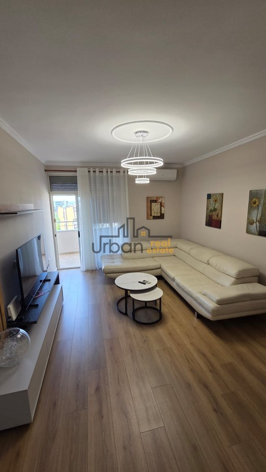 Rent, Apartment 1+1, 9 Floors, Tirana - 800€ | 80 m²