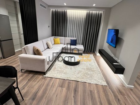 Affitto, Appartamento 2+1, Ex Campo di Aviazione, Tirana - 70000 Lek | 84 m²