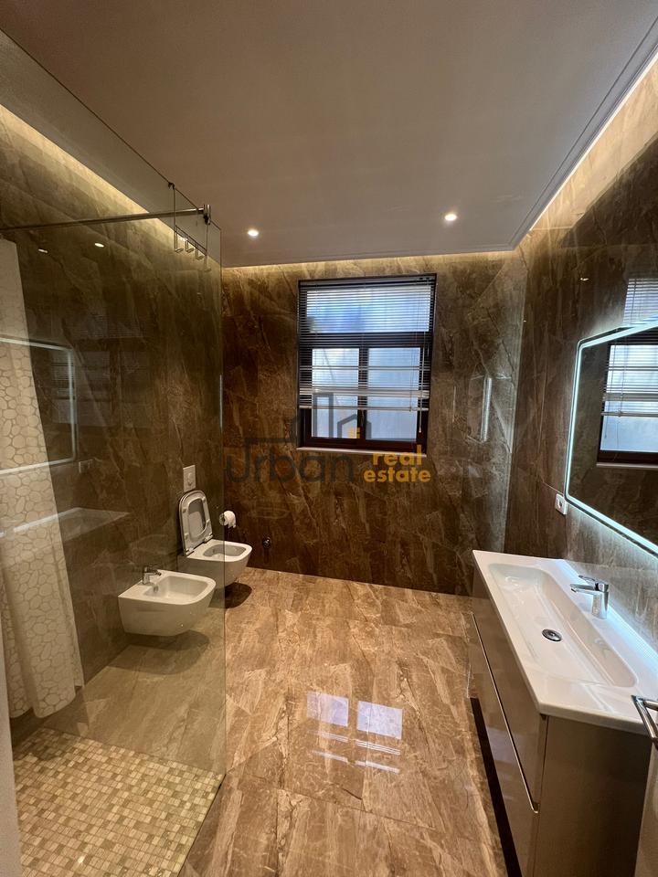 Rent, Apartment 1+1, KAVAJES STREET + POST PARKING , Tirana - 60000 Lek | 75 m²