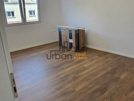 Shitet, Apartament 1+1,  Ish Parku, Tiranë - 140.000€ | 59 m²