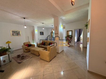 Shitet, Apartament 1+1,  Rruga e Kosovarëve, Tirana - 35,000,000 Lek| 105 m²