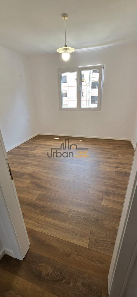 Shitet, Apartament 1+1,  Ish Parku, Tiranë - 140.000€ | 59 m²