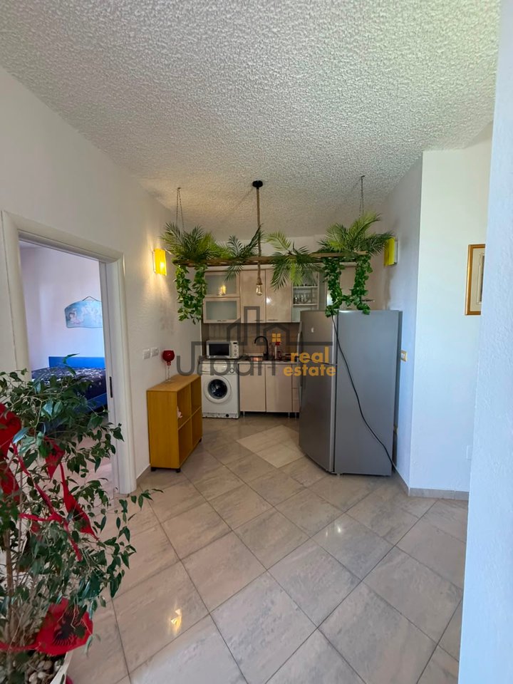 Shitet, Apartament 1+1,  Rruga e Kosovarëve, Tirana - 35,000,000 Lek| 105 m²