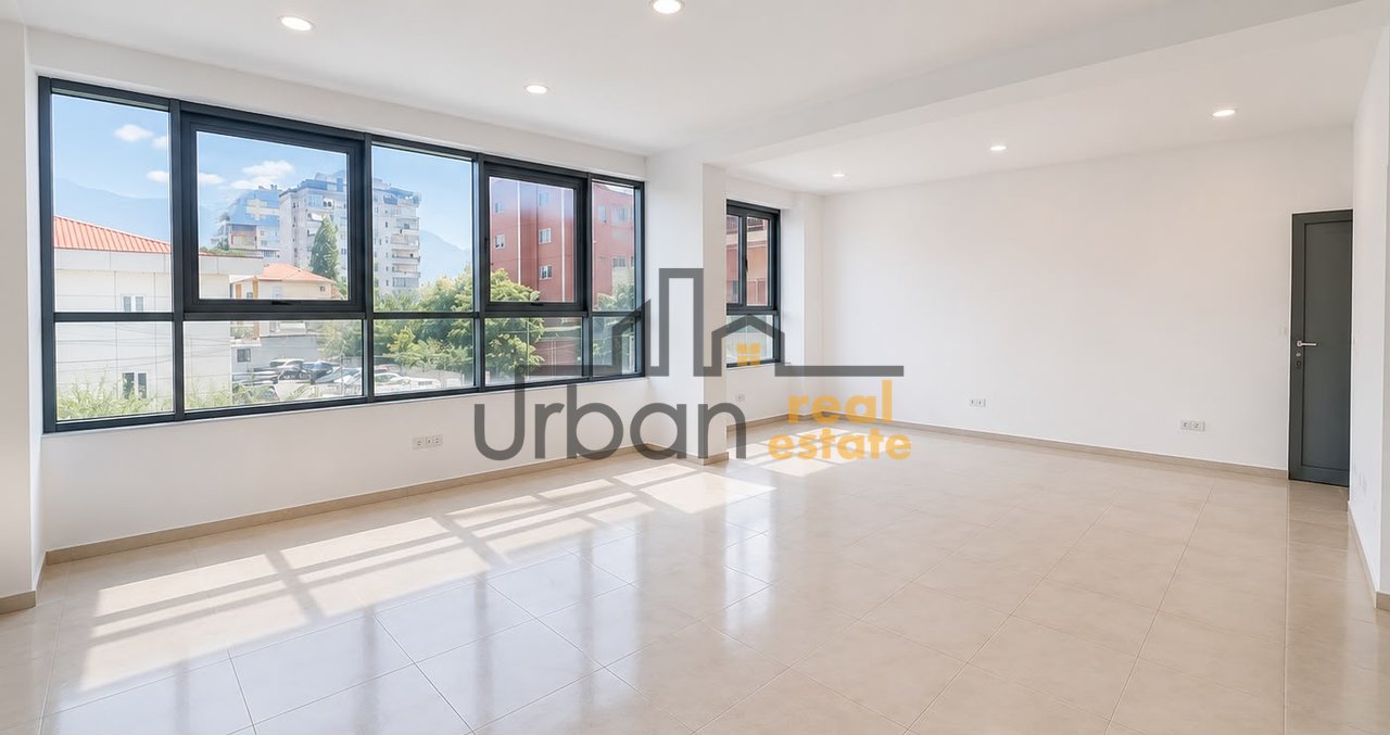Rent, Business Premises, Center, Tirana - 50,000 LEK | 78 m²