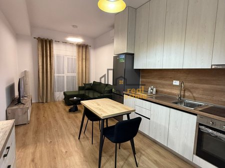 For rent, 1+1 Apartment, Kadiu Complex, Tirana - 400€ | 50 m²