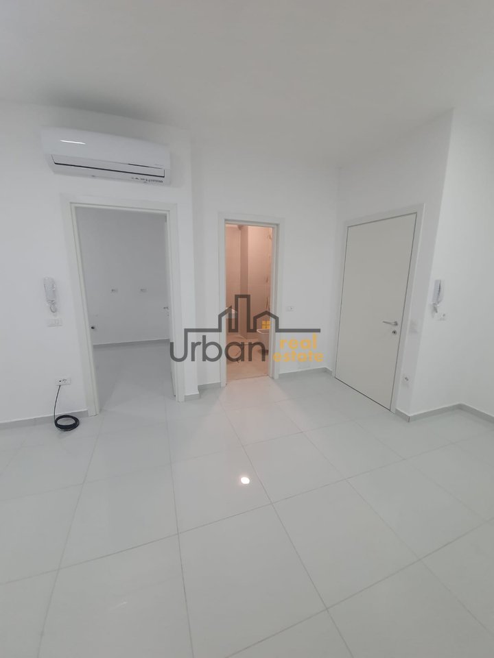 Qera,  Zyrë, Kompleksi Kika 2, Tirana - 1200€ | 105 m²