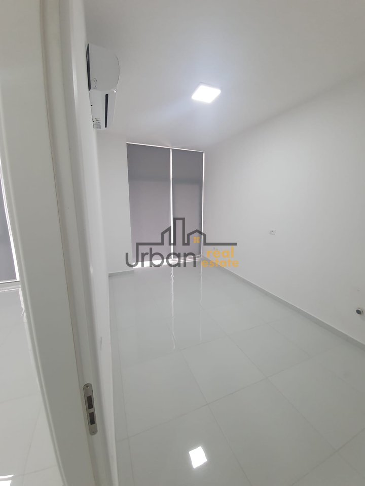 Qera,  Zyrë, Kompleksi Kika 2, Tirana - 1200€ | 105 m²