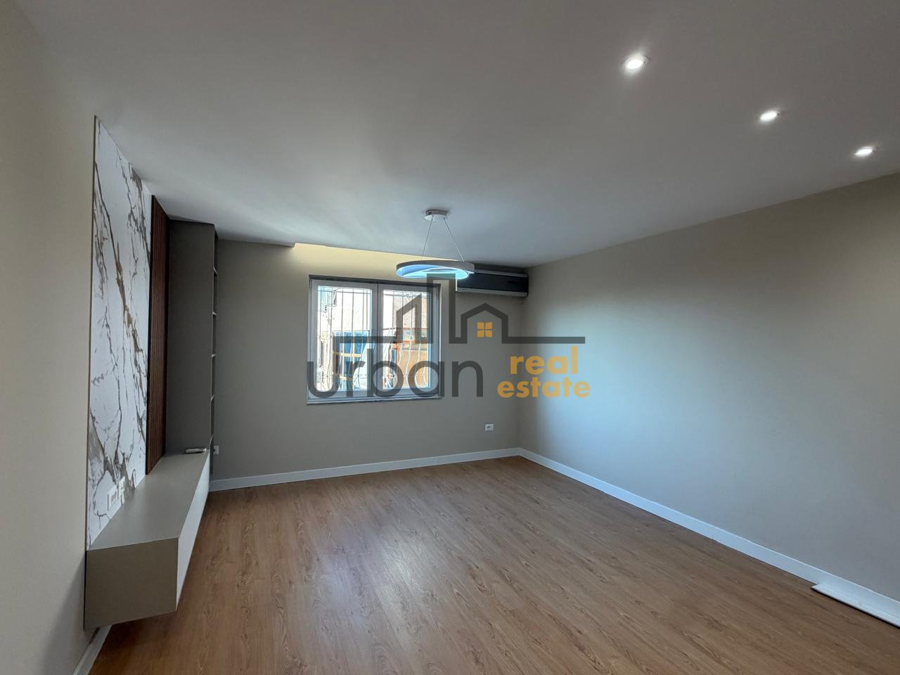Shitet,  Apartament 2+1 , Ish Stacioni i Trenit, Tiranë - 189,000€ | 79.53 m²