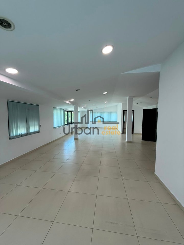 Qera, Ambient biznesi,  Brryli, Tiranë – 1500€ | 230 m²