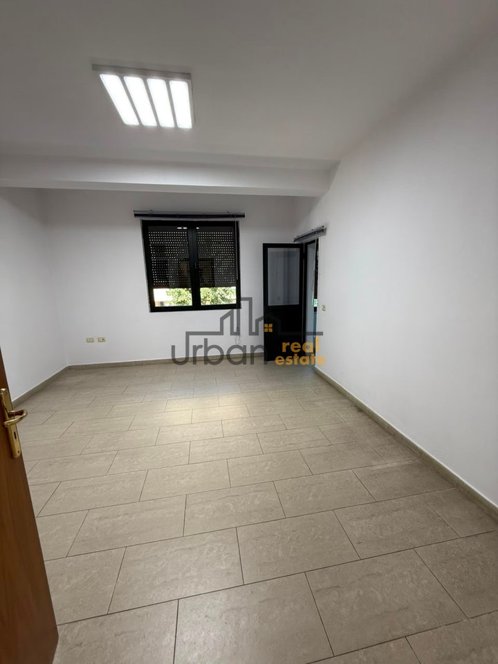 Qera, Ambient biznesi,  Brryli, Tiranë – 1500€ | 230 m²