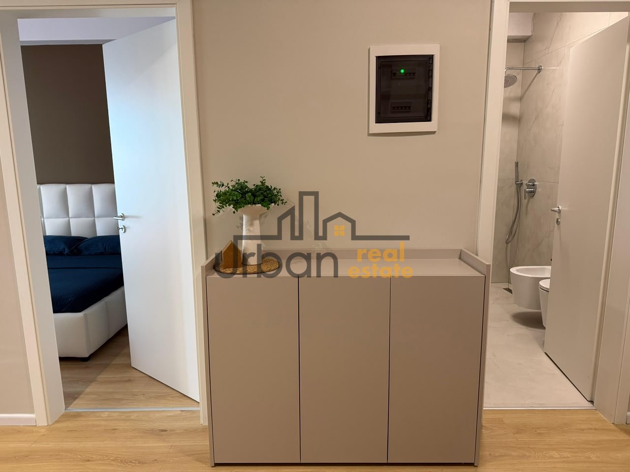 Qera, Apartament 1+1 , Kompleksi Kadiu, Tiranë - 43,000 Lekë | 60 m²