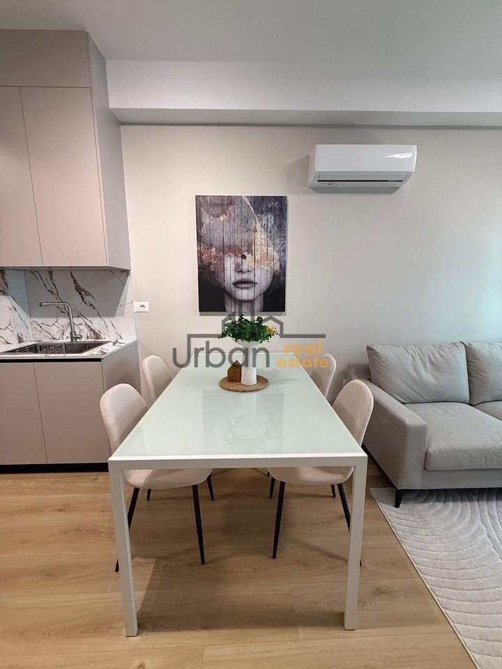 Qera, Apartament 1+1 , Kompleksi Kadiu, Tiranë - 43,000 Lekë | 60 m²
