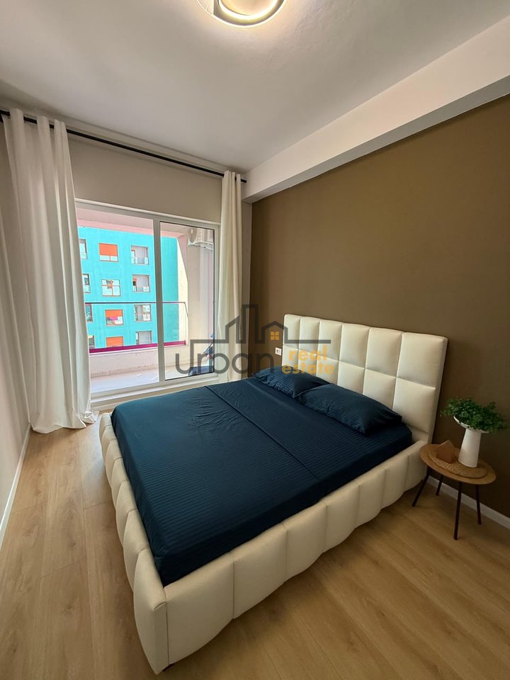 Qera, Apartament 1+1 , Kompleksi Kadiu, Tiranë - 43,000 Lekë | 60 m²