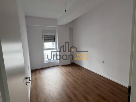 For rent, 1+1 Apartment, Kaimi Complex, Tirana - 110,000,000 Lek| 60 m²