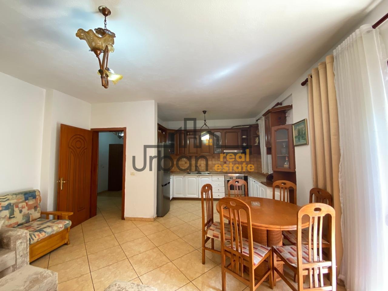 Qera , Apartament 2+1 , Kodra e Diellit, Tiranë - 550€ | 110 m²