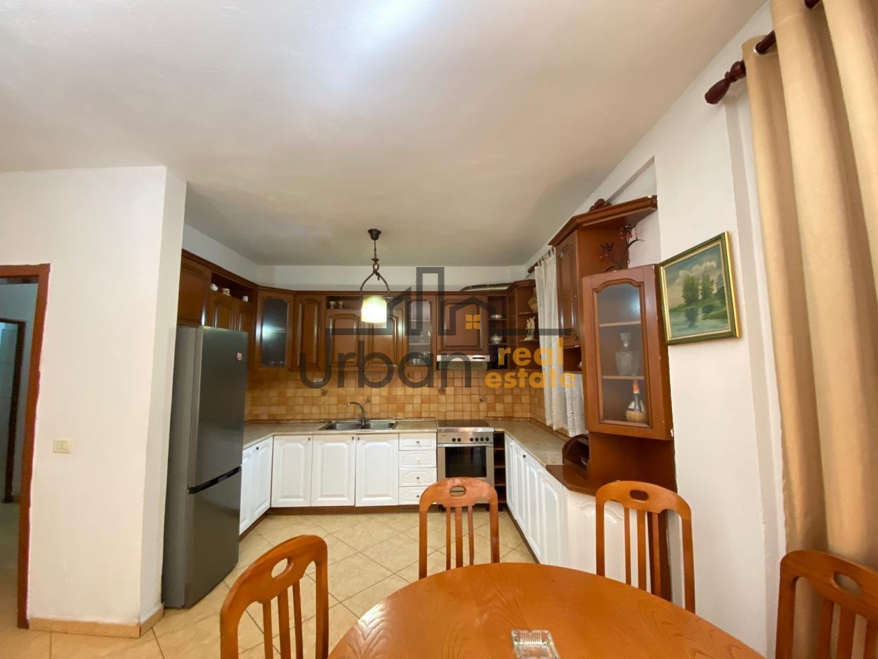 Qera , Apartament 2+1 , Kodra e Diellit, Tiranë - 550€ | 110 m²