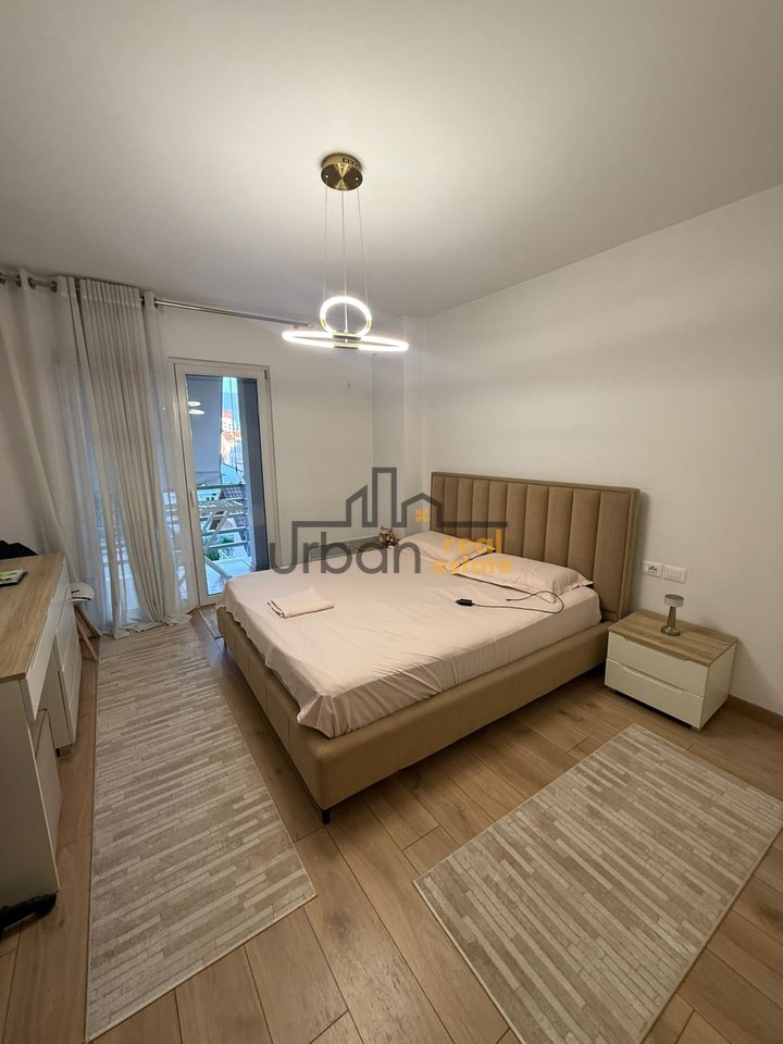 Rent, 1+1 Apartment, Near Globe, Tirana - 600€ | 72 m²
