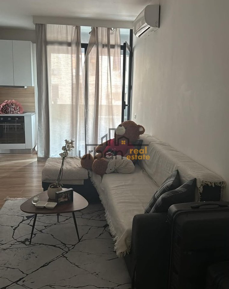 Affitto, Appartamento 1+1, Di fronte a SPAK, Tirana - 60.000 Lek | 72 m²