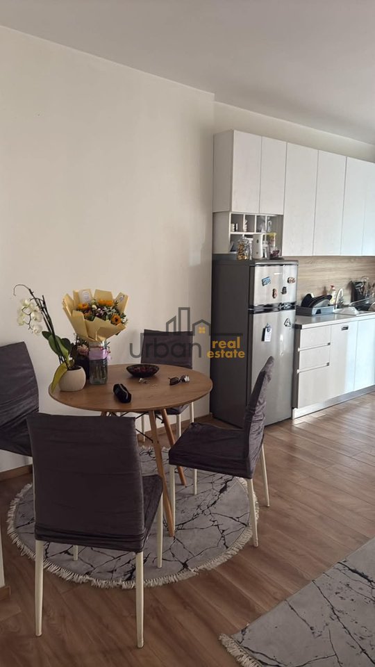 Affitto, Appartamento 1+1, Di fronte a SPAK, Tirana - 60.000 Lek | 72 m²