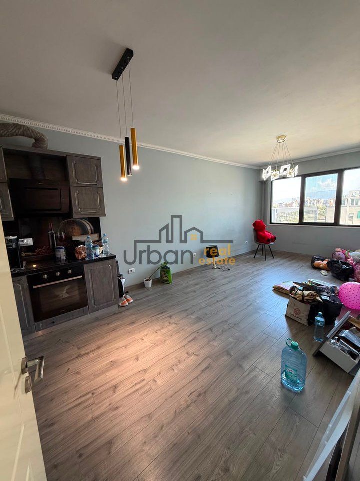 Shitet, Apartament 2+1+2 ,Casa Italia, Tiranë - 168,000€ | 105 m²