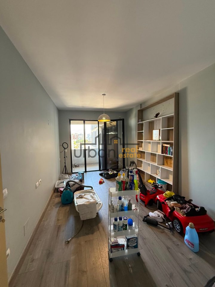 Shitet, Apartament 2+1+2 ,Casa Italia, Tiranë - 168,000€ | 105 m²