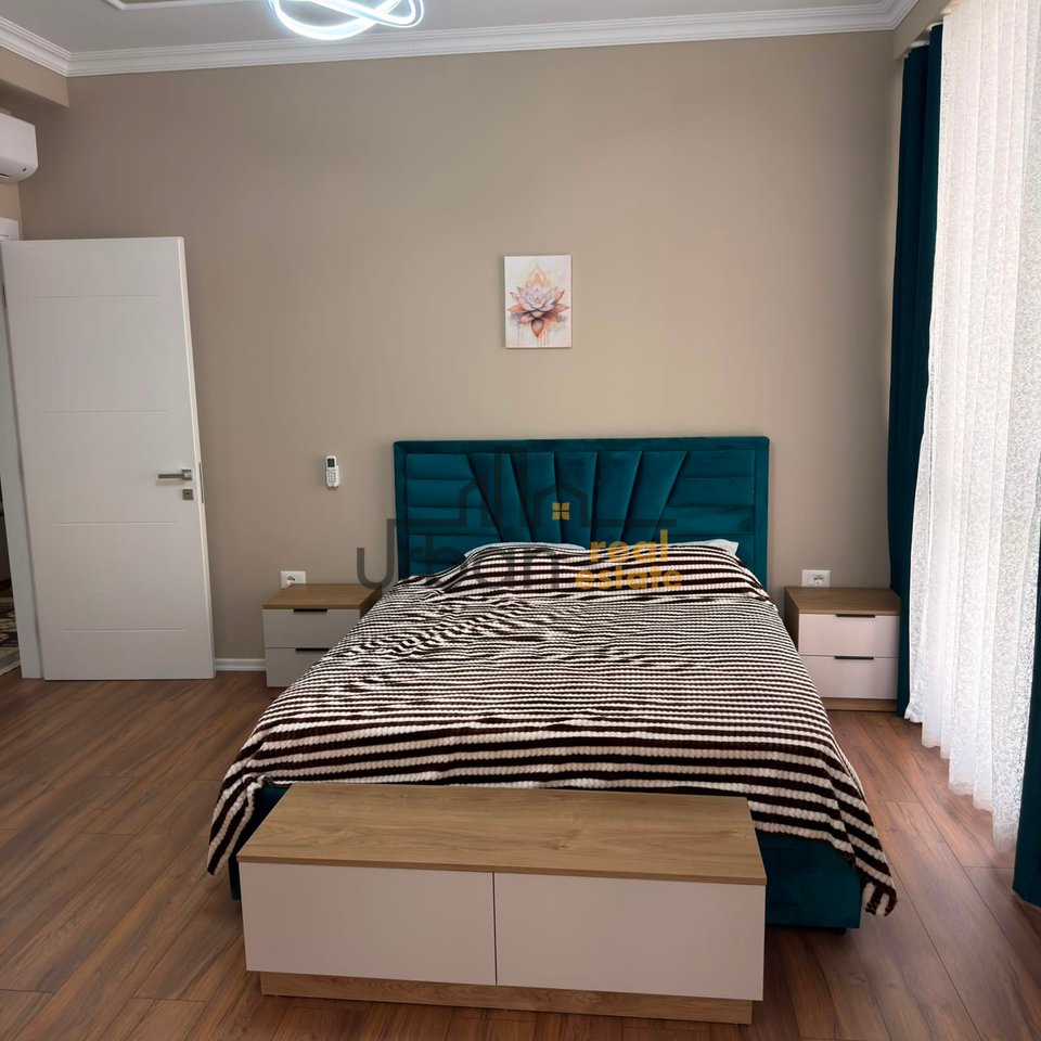Qera, Apartament 2+1+2, Rruga e Dibrës, Tirana - 800€ | 115 m²