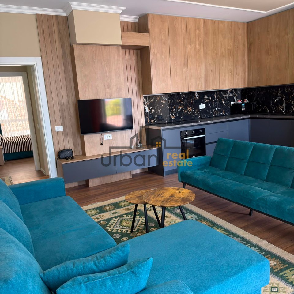 Qera, Apartament 2+1+2, Rruga e Dibrës, Tirana - 800€ | 115 m²