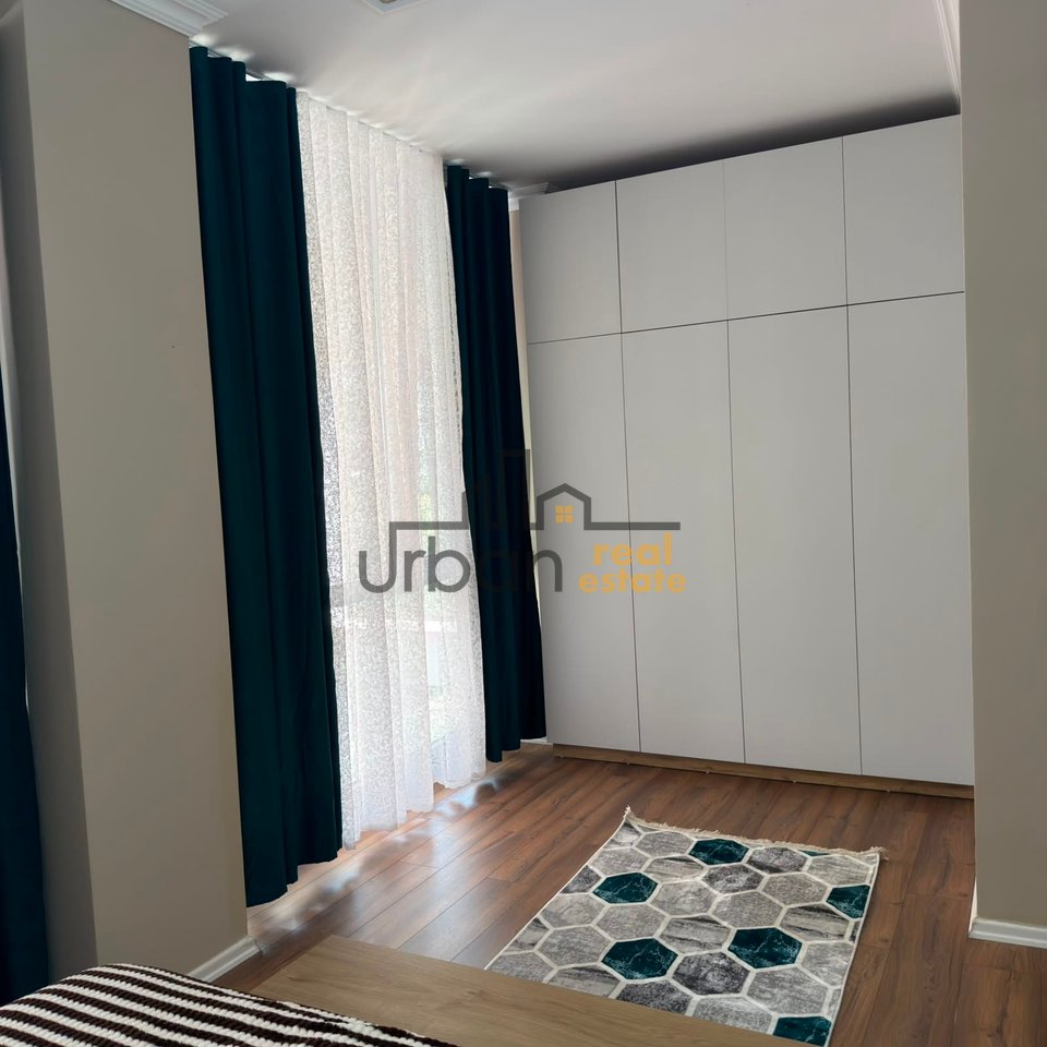 Qera, Apartament 2+1+2, Rruga e Dibrës, Tirana - 800€ | 115 m²