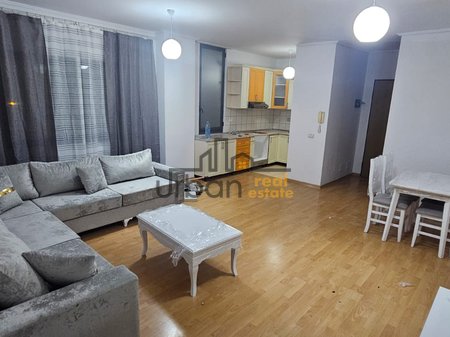 Affitto, Appartamento 2+1, Yzberish, Tirana - 450€ | 115 m²