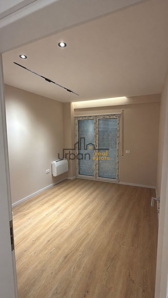 Rent, Apartment 2+1+PARKING SPACE, Former Customs, Tirana - 600€ | 85 m²