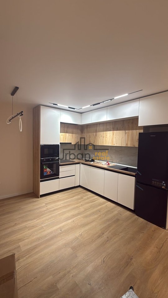 Rent, Apartment 2+1+PARKING SPACE, Former Customs, Tirana - 600€ | 85 m²