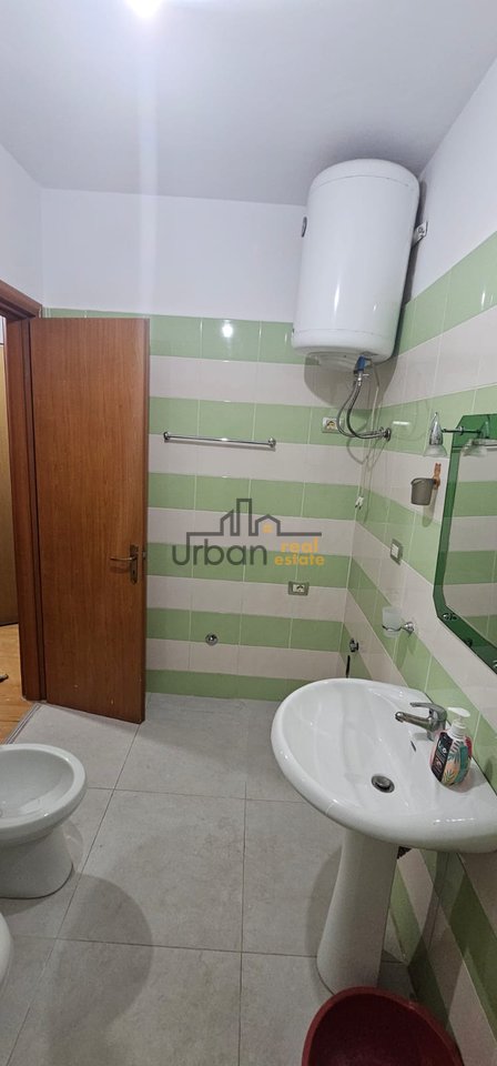 Affitto, Appartamento 2+1, Yzberish, Tirana - 450€ | 115 m²