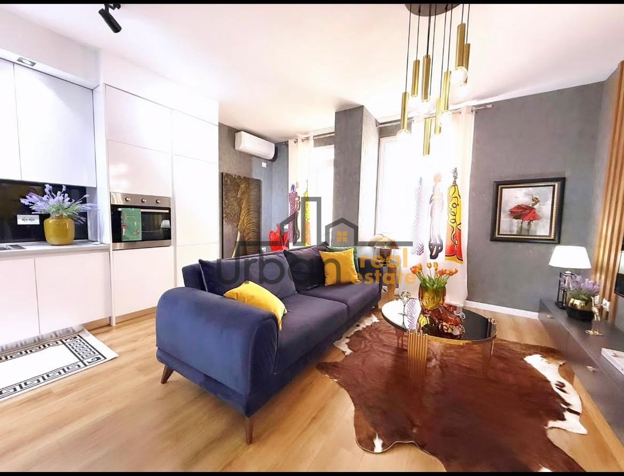 Qera, Apartament 1+1 ,Mozaiku, Tiranë - 800€ | 77 m²