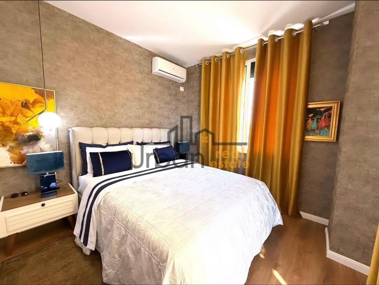 Qera, Apartament 1+1 ,Mozaiku, Tiranë - 800€ | 77 m²