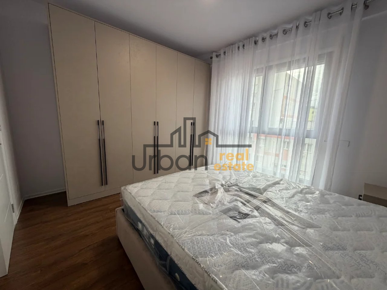 Qera, Apartament 1+1, Bulevardi i Ri, Tiranë - 700€ | 69 m²