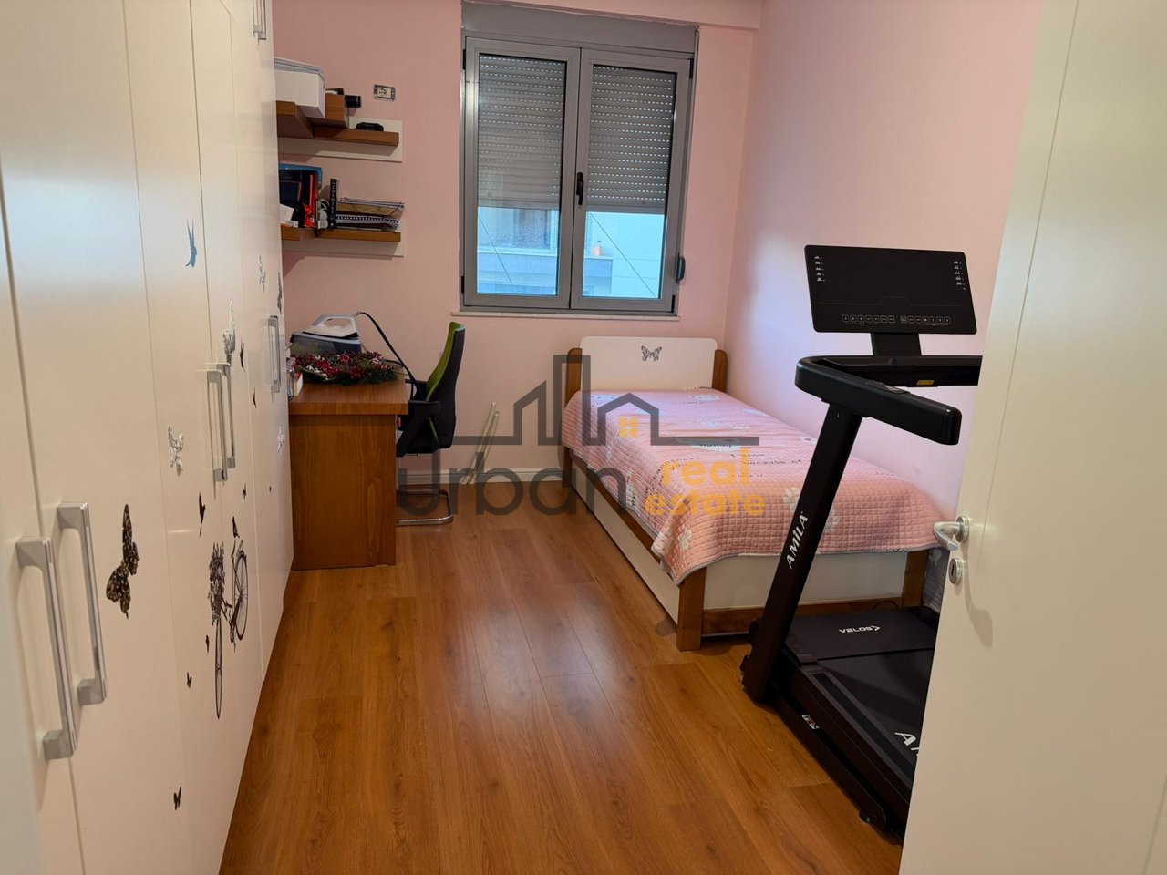 Qera, Apartament 2+1, Liqeni i Thatë, Tiranë - 750€ | 94 m²