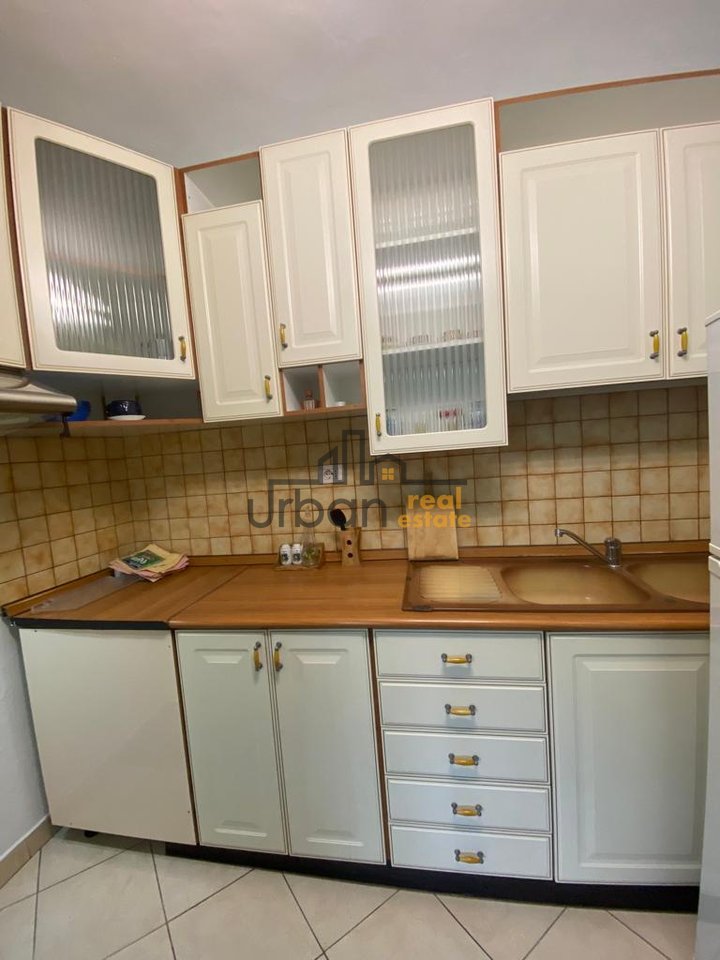Qera, Apartament 1+1, Rruga e Kavajës, Tiranë - 500€ | 56 m²